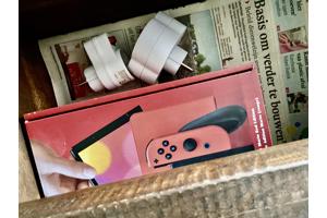 2 Nieuwe Nintendo Switch met alle Mario Spellen + Zelda