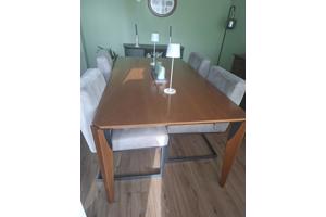 Leolux eettafel