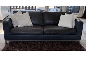 Leren blauwe bank