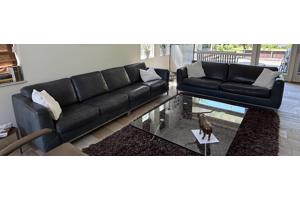 Leren blauwe bank