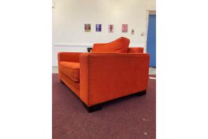 Rood/oranje bankje/loveseat/stoel