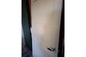 Paneeldeuren uit oude boerderij.