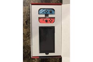 Nintendo Switch ! NIEUWSTAAT &amp; GRATIS SPEL ERBIJ GELEVERD