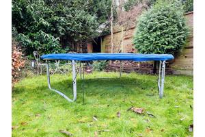 Trampoline diameter 250 cm, hoogte 30 og 60 cm in te stellen