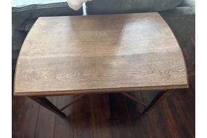 Stevige Eiken Tafel - 110x68x75 cm