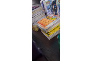 Bulk Pokémon kaarten uit verschillende series