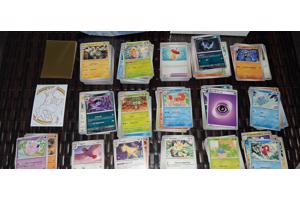 Bulk Pokémon kaarten uit verschillende series