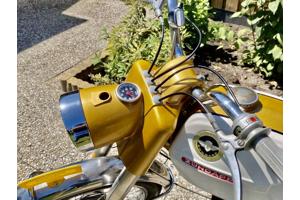 3 Mooie Zundapp Brommers Te koop 517 Goudhaantje + GTS50