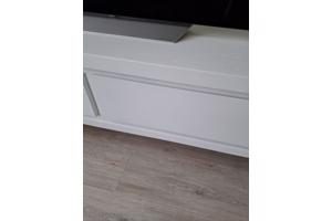 Witte massief houten (tv) dressoir met 2 lades
