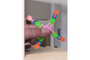 Flexibele Fidget Spinner roze meerkleurig