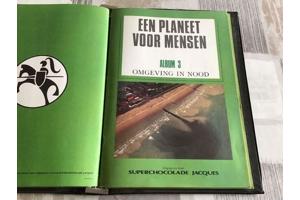 BOEKEN ; PLANEET VOOR MENSEN 4 stuks , algemene kennis