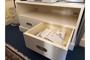 Door meubelmaker gemaakte TV-kast 100 x 45 x 55