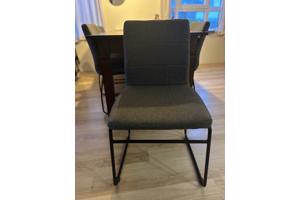 Eetkamer stoelen