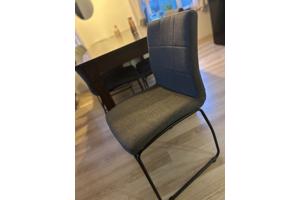 Eetkamer stoelen