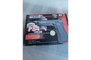 P84 Copy Zwitsers Legerpistool