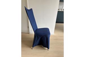 4 bijzondere eetkamerstoelen