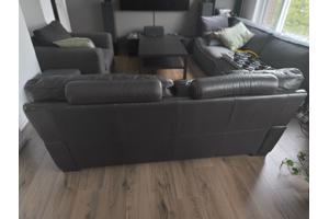 Bruine leren driezitter bank