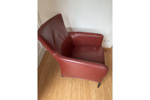Rode, leren fauteuil