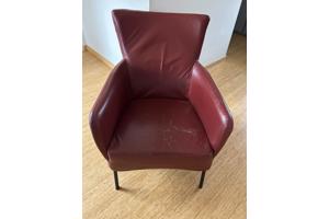 Rode, leren fauteuil