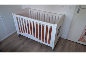 Commode en babybed