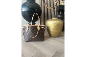 Te koop Lv schoudertasje