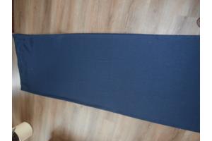 Te koop aangeboden blauwgordijn