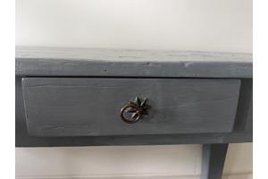 Houten dressoir / tafel af te halen