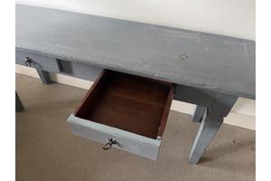 Houten dressoir / tafel af te halen