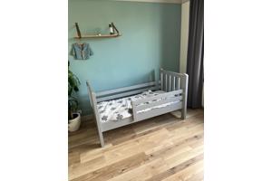 Peuterbedje inclusief matras en dekbedje