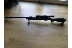 Luchtbuks Gamo Black Fusion met richtkijker