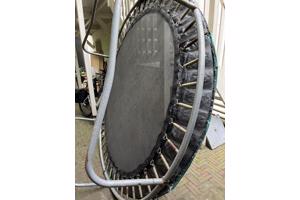 Trampoline