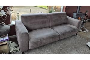 Ilias 2,5-zitsbank - zit heerlijk en in nette staat