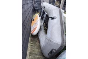 Oplaasboot geschikt voor buitenboordmotor