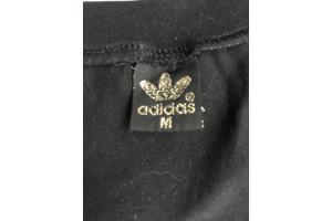 Adidas Setje - korte broek met tshirt (S/M)