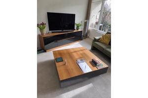 TV kast en bijhorende salontafel