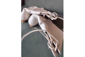 Laarsjes van Monshoe, maat 40