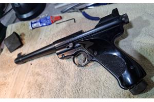 Crosmen MKII Target CO2 pistool