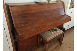 Geyer piano in goede staat