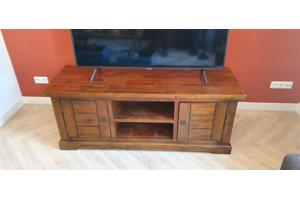 TV-meubel in nette staat (150x50)