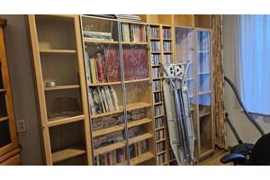 Mooie grote kast met prachtige deurtjes