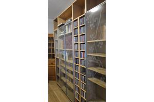 Mooie grote kast met prachtige deurtjes