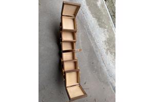 Kistje voor handwerkspullen of andere hobbyzaken van Pools houtsnijwerk