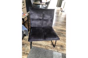 fauteuil  donker grijs.  Goed onderhouden
