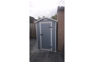 te koop kunststof schuur