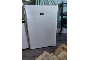 Koelkast met vriesvakje 82 cm