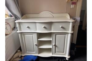 Mooie commode wit