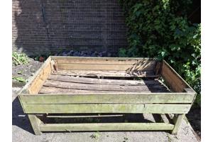 Houten kweekbak