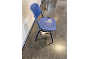 20 Stapelbare stoelen