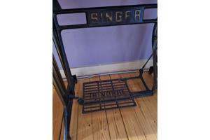 Singer trapnaaimachine