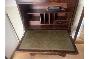 Secretaire